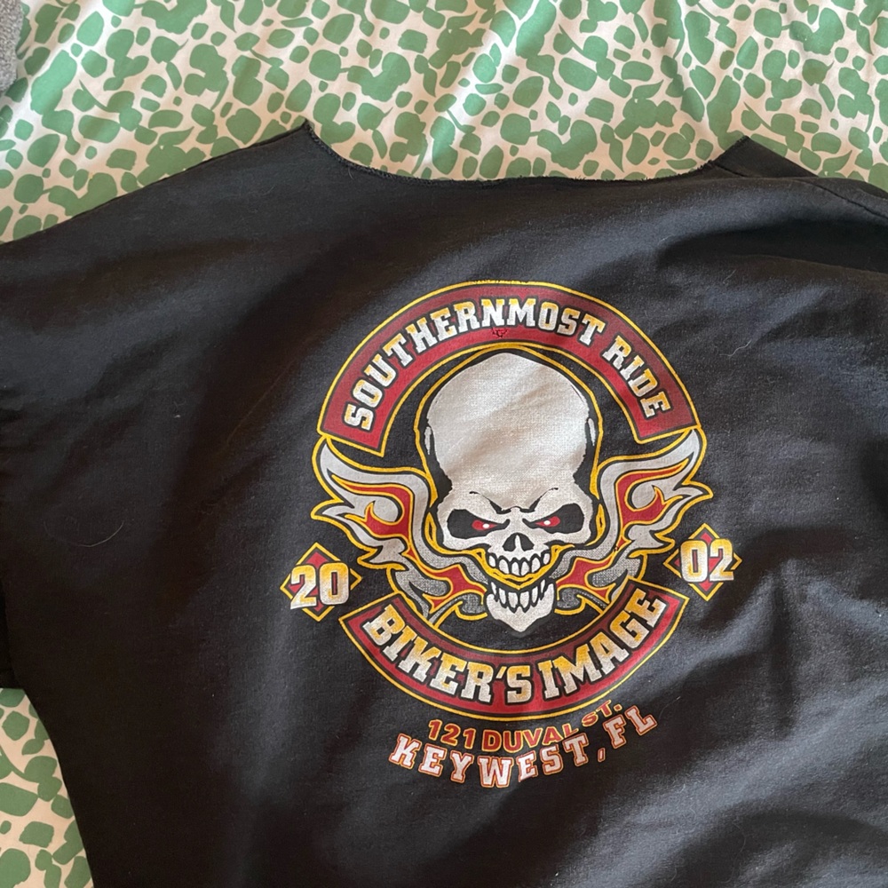 Vintage Punk 90s skull sweater tee size 2XL